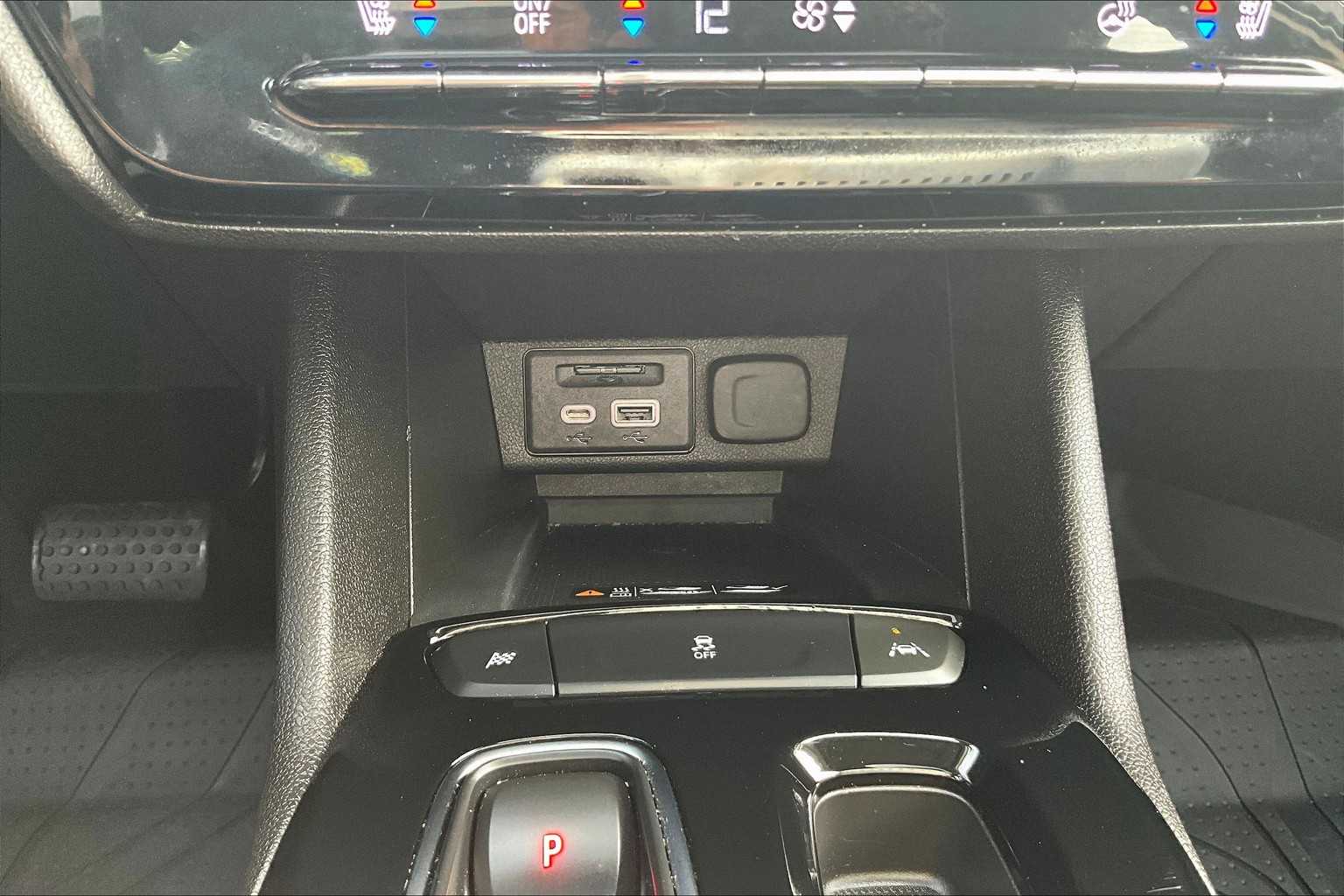 2023 Chevrolet Bolt EUV Premier - Photo 27