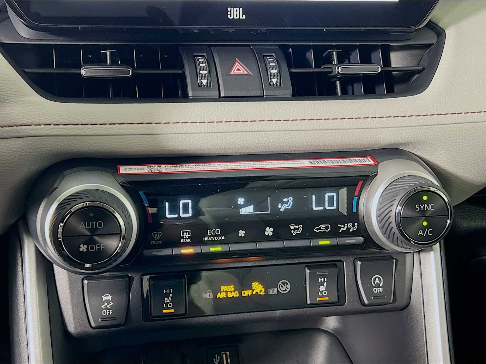 2025 Toyota RAV4 XLE Premium - Photo 10