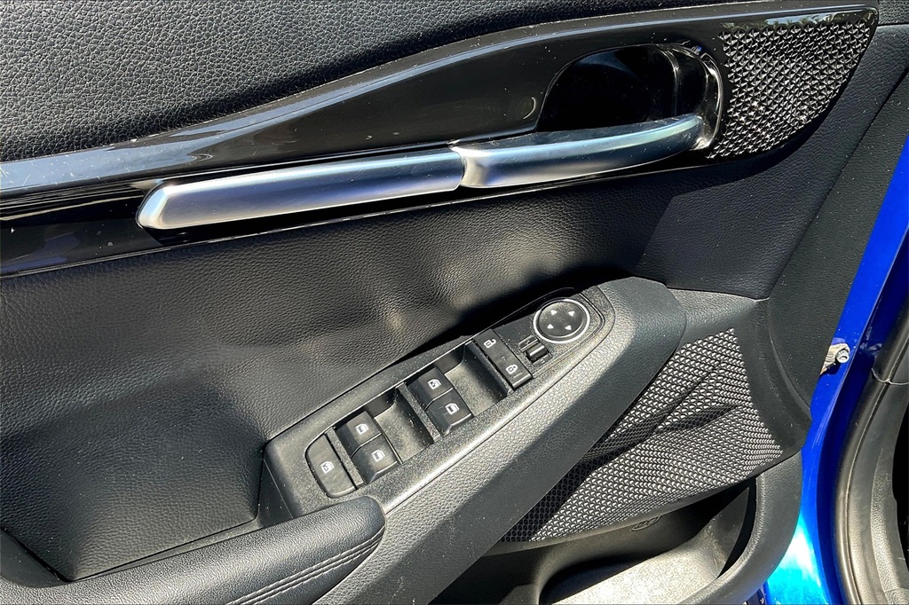 2023 Kia Seltos EX - Photo 37