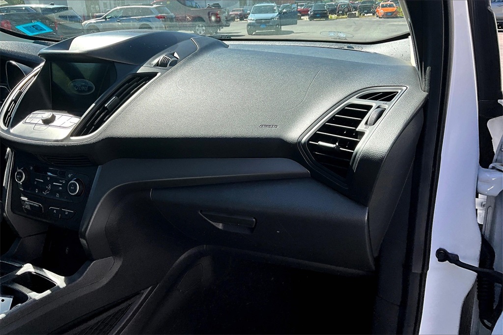 2019 Ford Escape SE - Photo 13