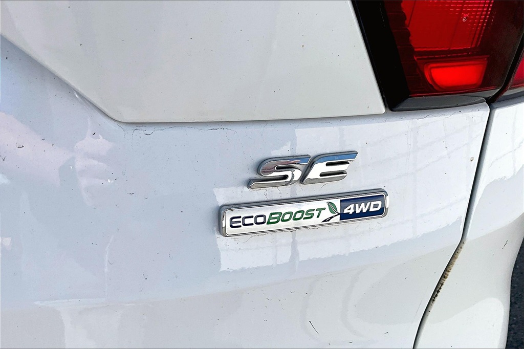 2019 Ford Escape SE - Photo 28
