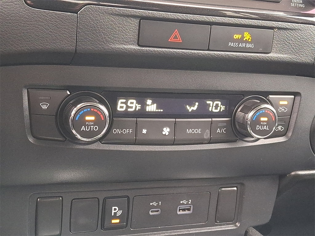 2022 Nissan Frontier SV - Photo 17