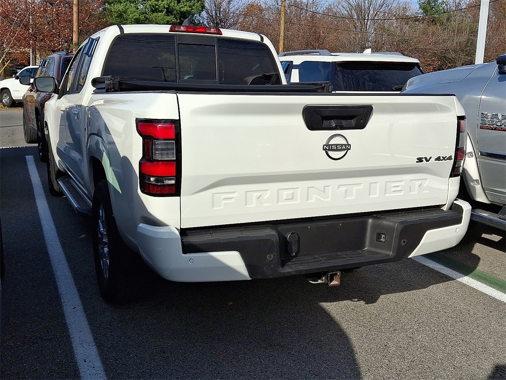 2022 Nissan Frontier SV - Photo 3