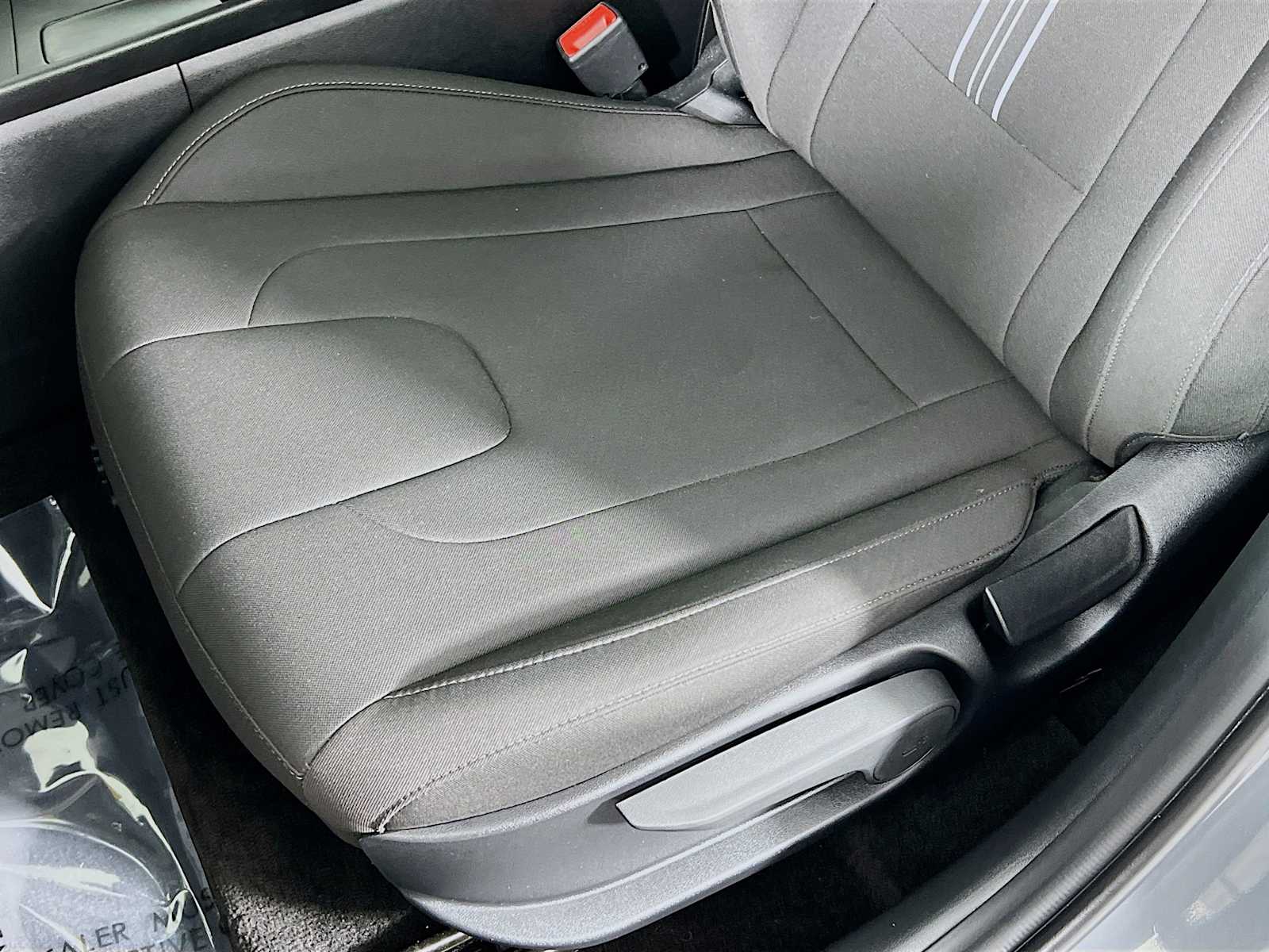 2024 Hyundai Elantra SEL - Photo 20