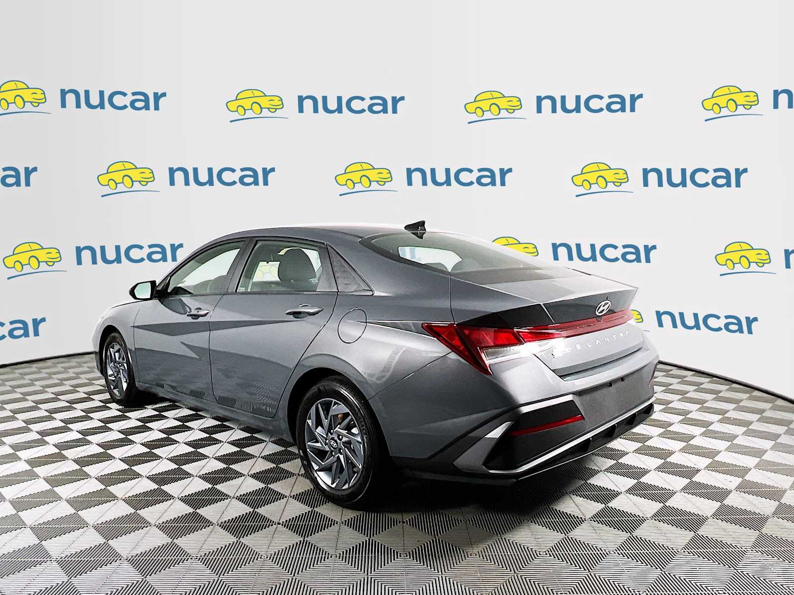2024 Hyundai Elantra SEL - Photo 5