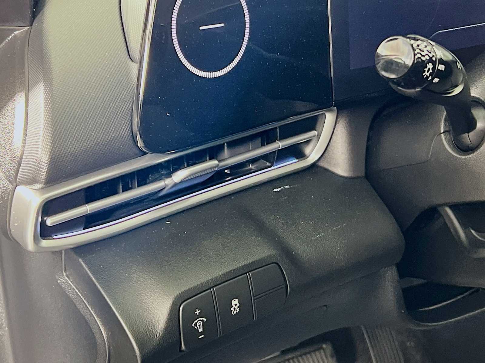 2024 Hyundai Elantra SEL - Photo 10