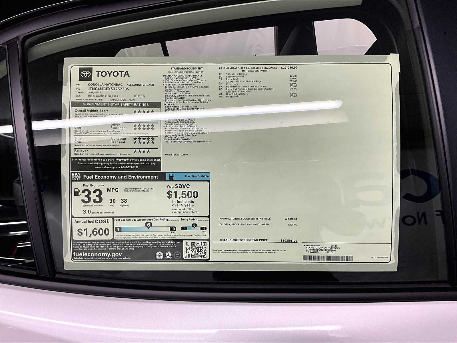 2025 Toyota Corolla XSE - Photo 18