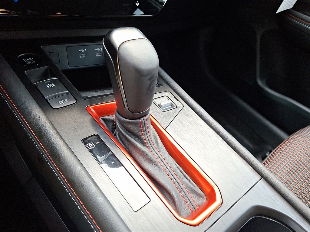 2025 Nissan Kicks SR - Photo 10