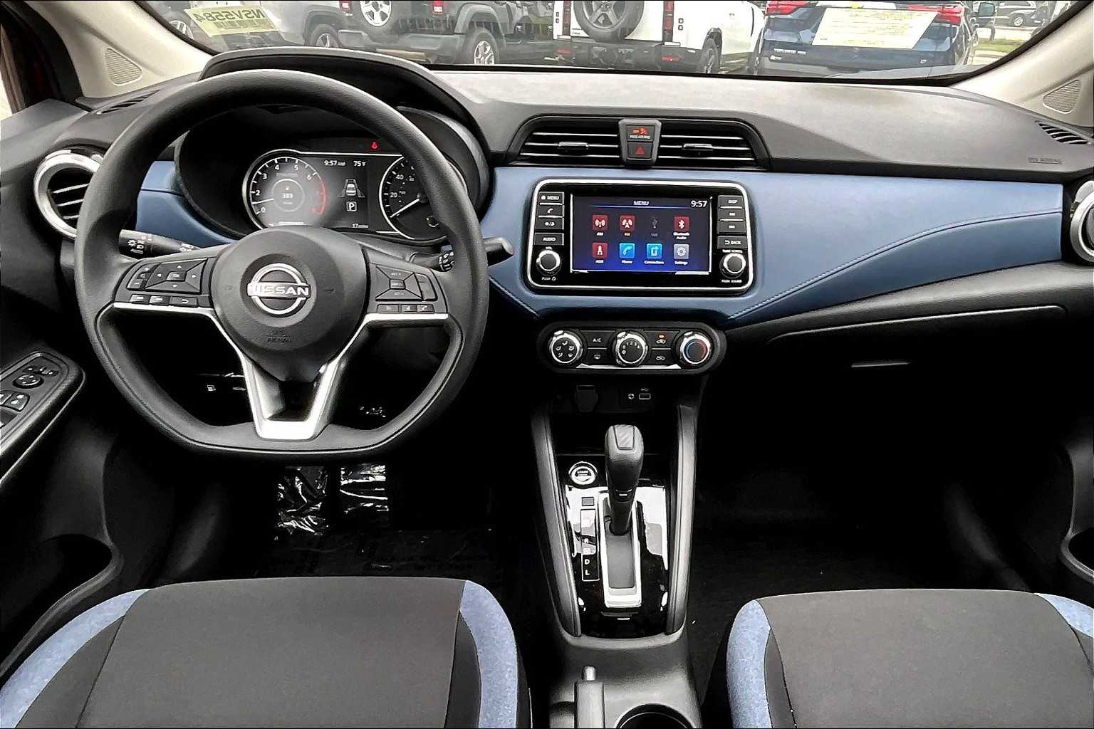 2025 Nissan Versa SV - Photo 12