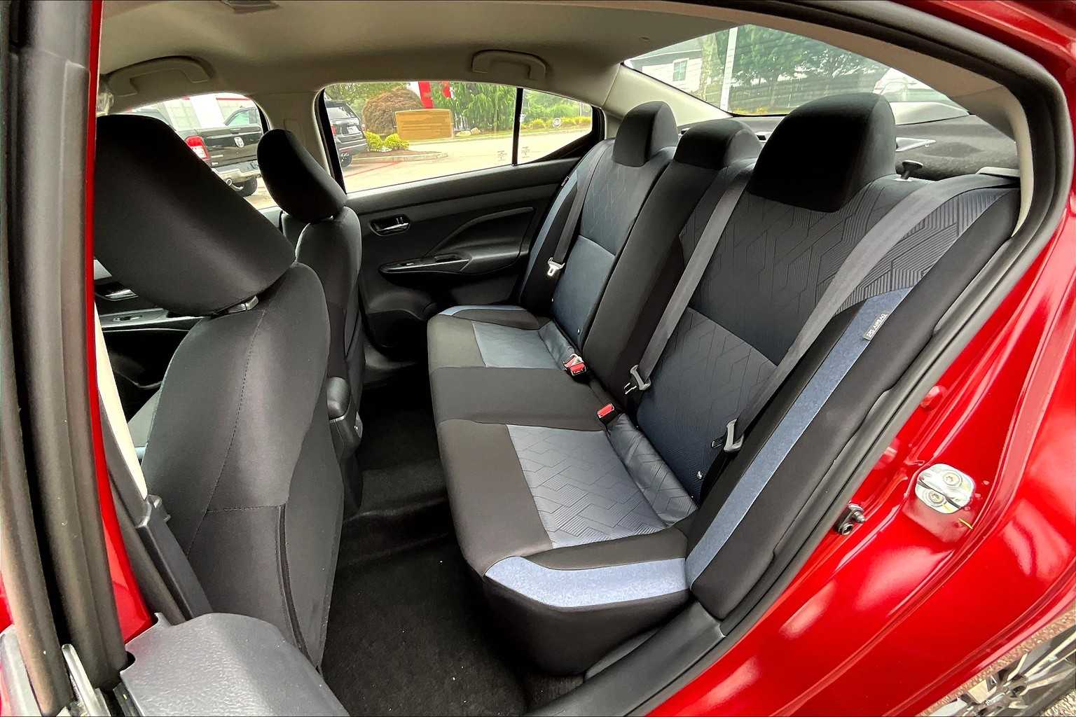2025 Nissan Versa SV - Photo 15
