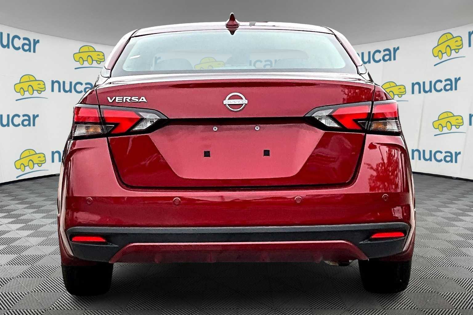 2025 Nissan Versa SV - Photo 6