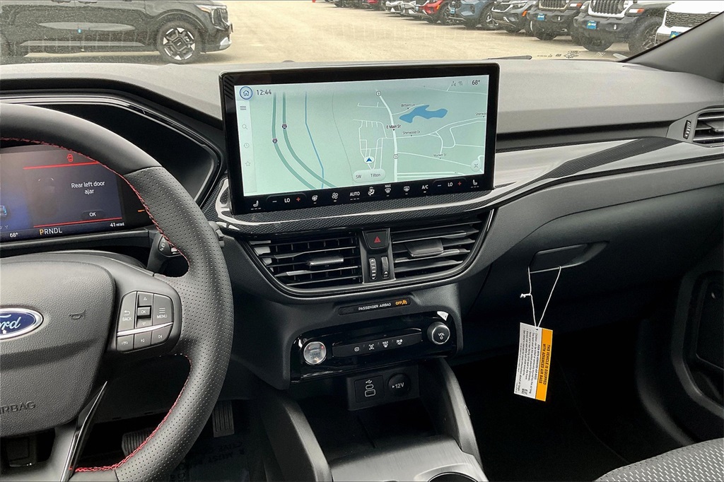2025 Ford Escape Hybrid ST-Line Select - Photo 13