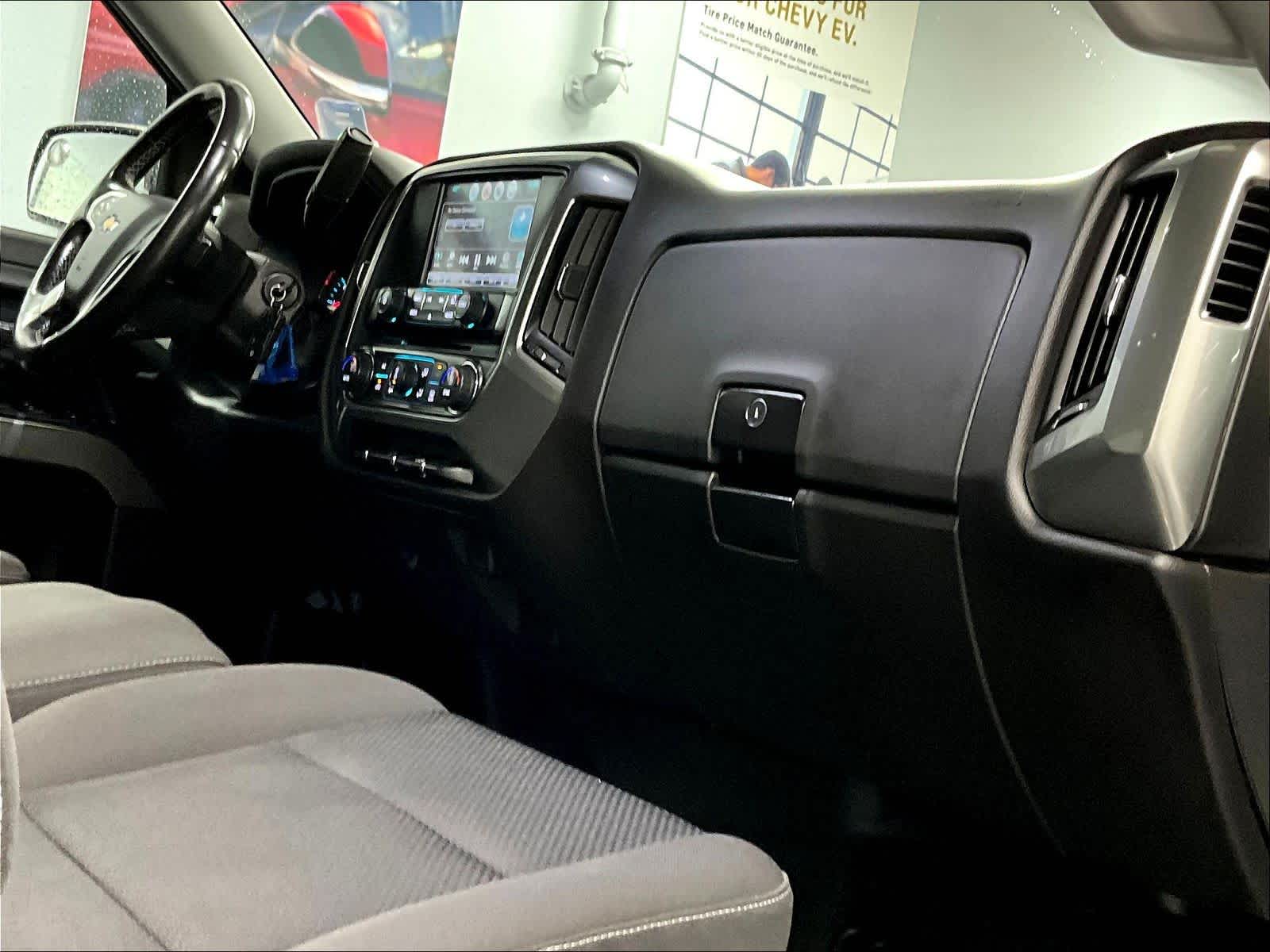 2018 Chevrolet Silverado 1500 LT - Photo 14