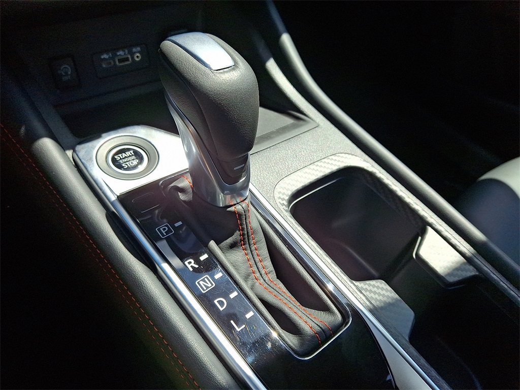 2025 Nissan Sentra SR - Photo 10