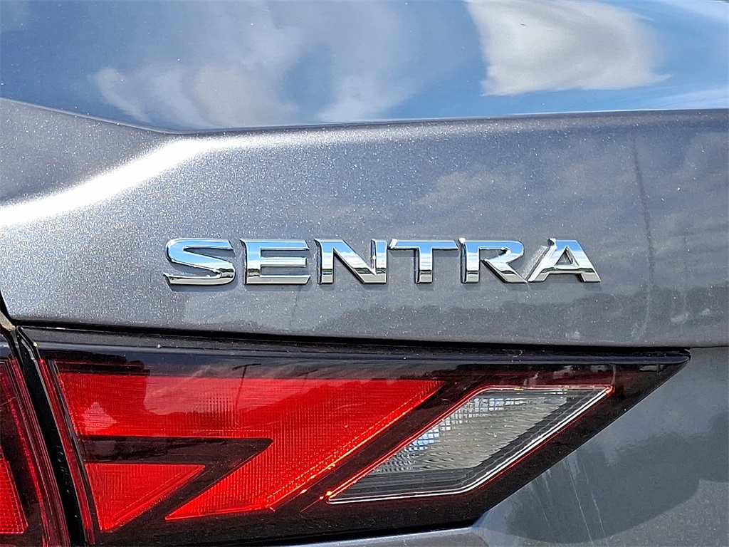 2021 Nissan Sentra SV - Photo 9