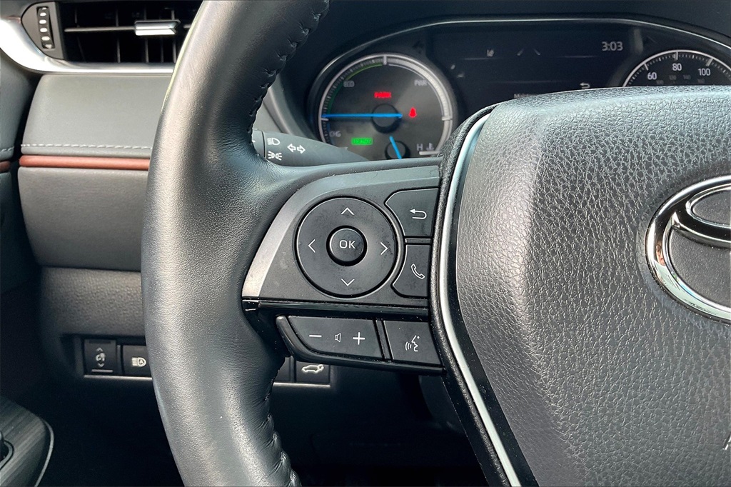2021 Toyota Venza XLE - Photo 21
