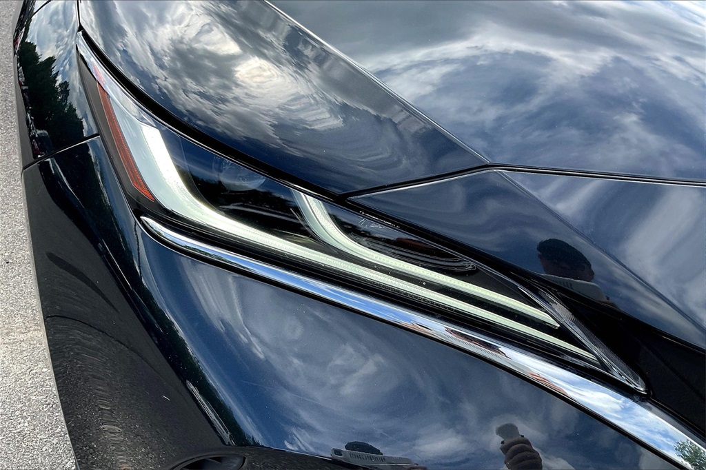 2021 Toyota Venza XLE - Photo 30