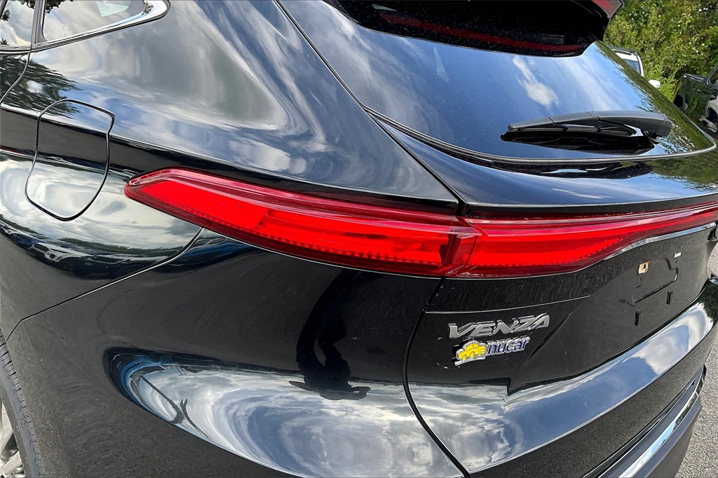 2021 Toyota Venza XLE - Photo 31