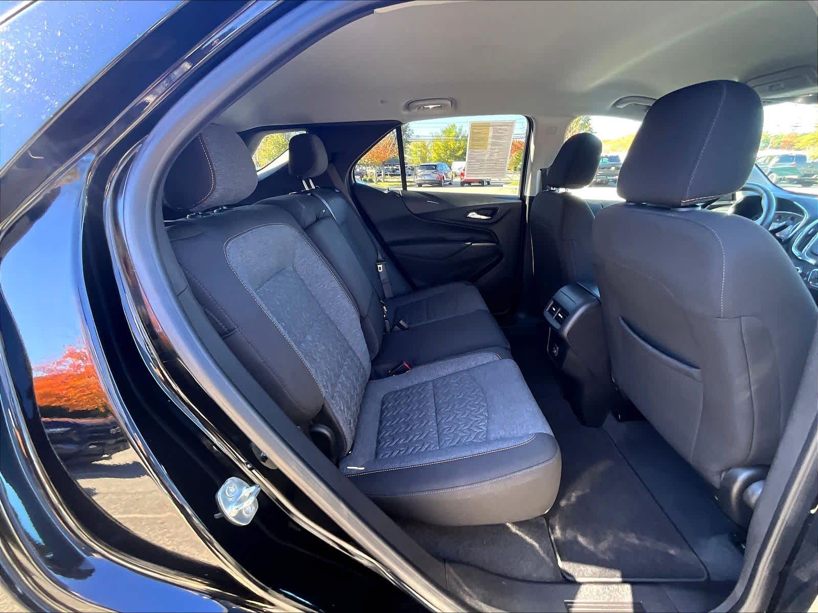 2022 Chevrolet Equinox LT - Photo 16