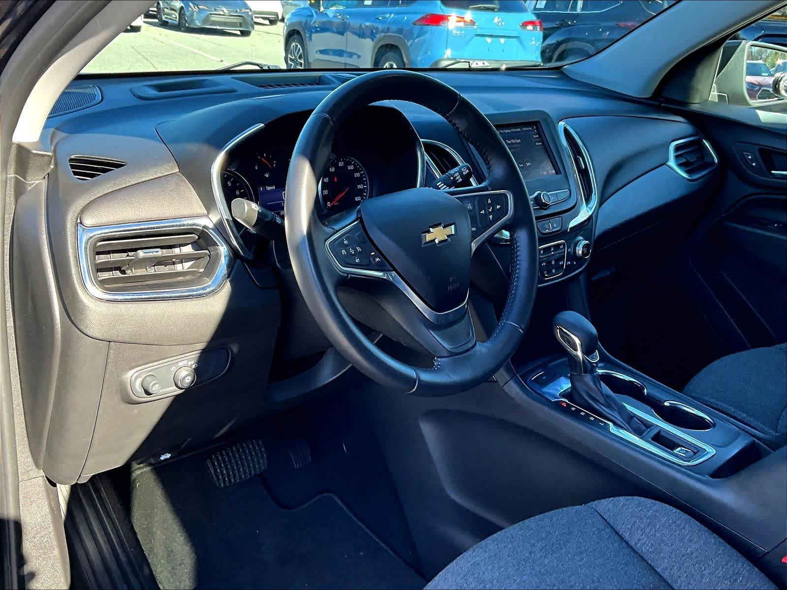 2022 Chevrolet Equinox LT - Photo 8