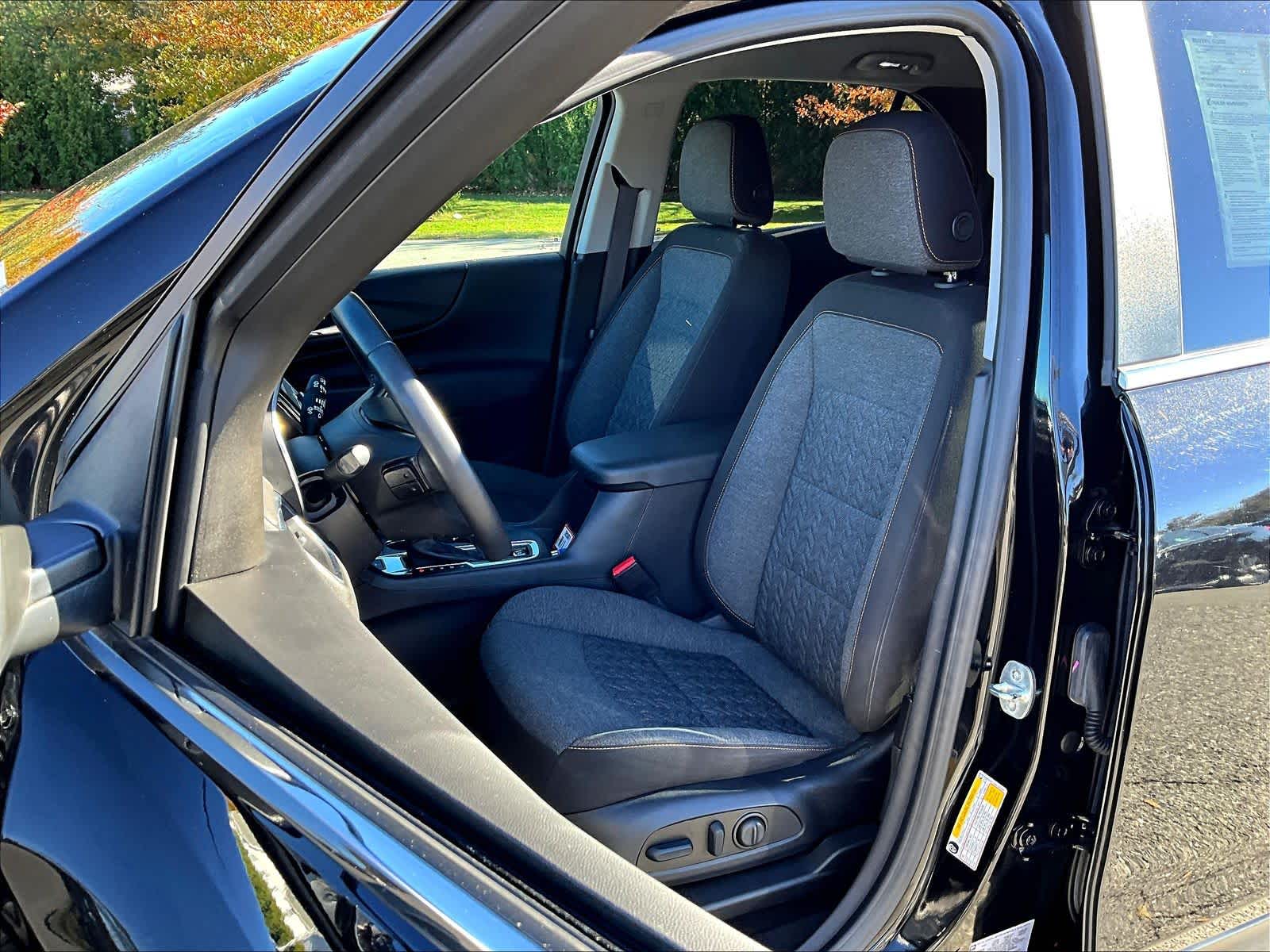 2022 Chevrolet Equinox LT - Photo 10