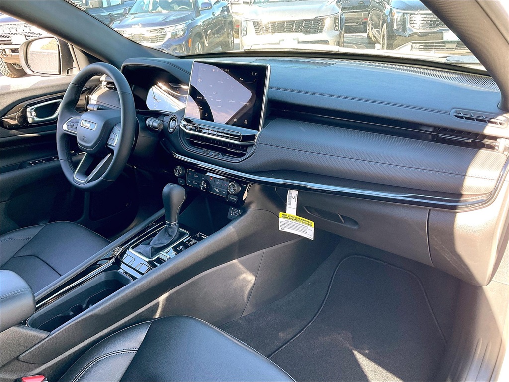 2026 Jeep Compass Limited - Photo 10
