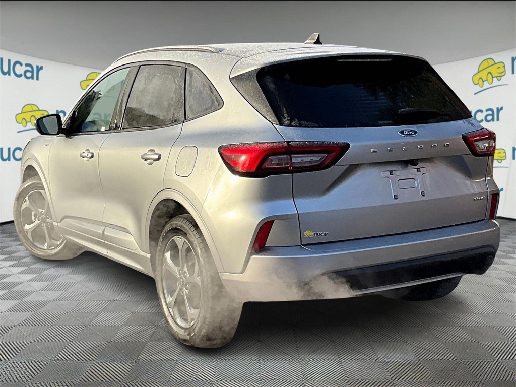 2023 Ford Escape ST-Line - Photo 4