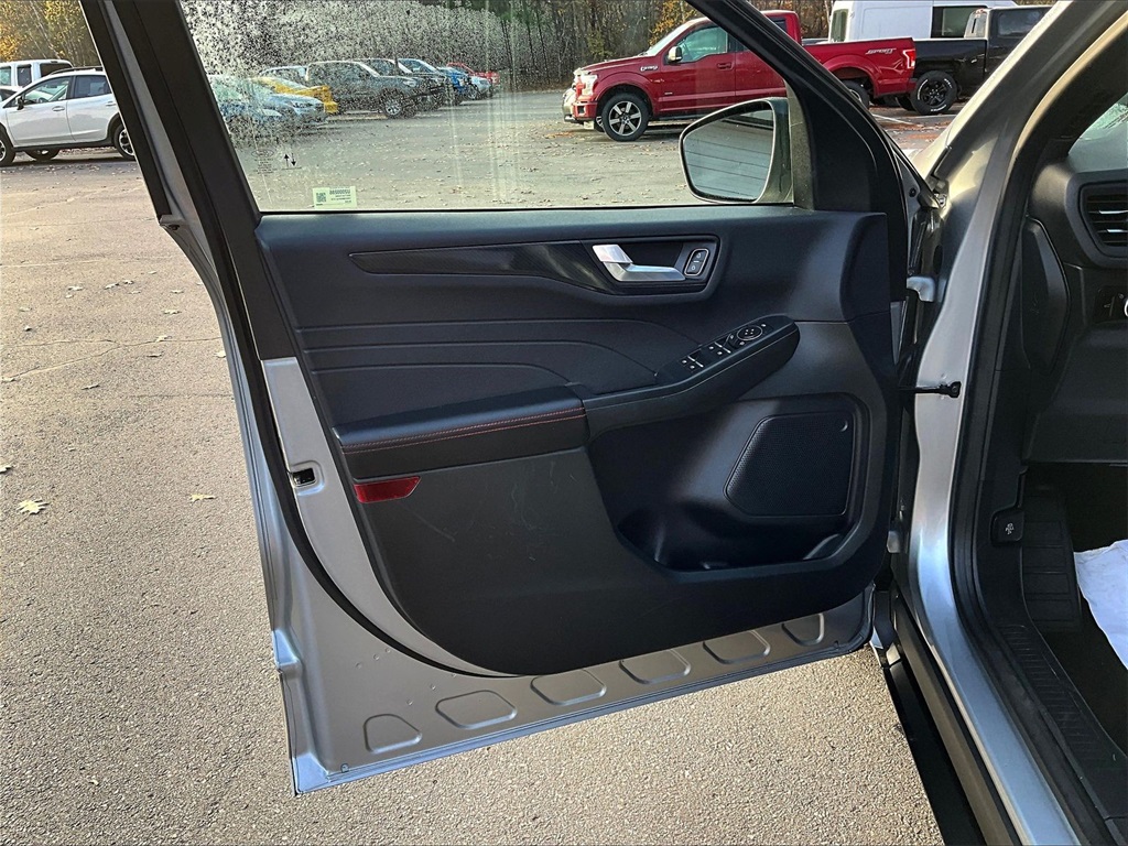 2023 Ford Escape ST-Line - Photo 9