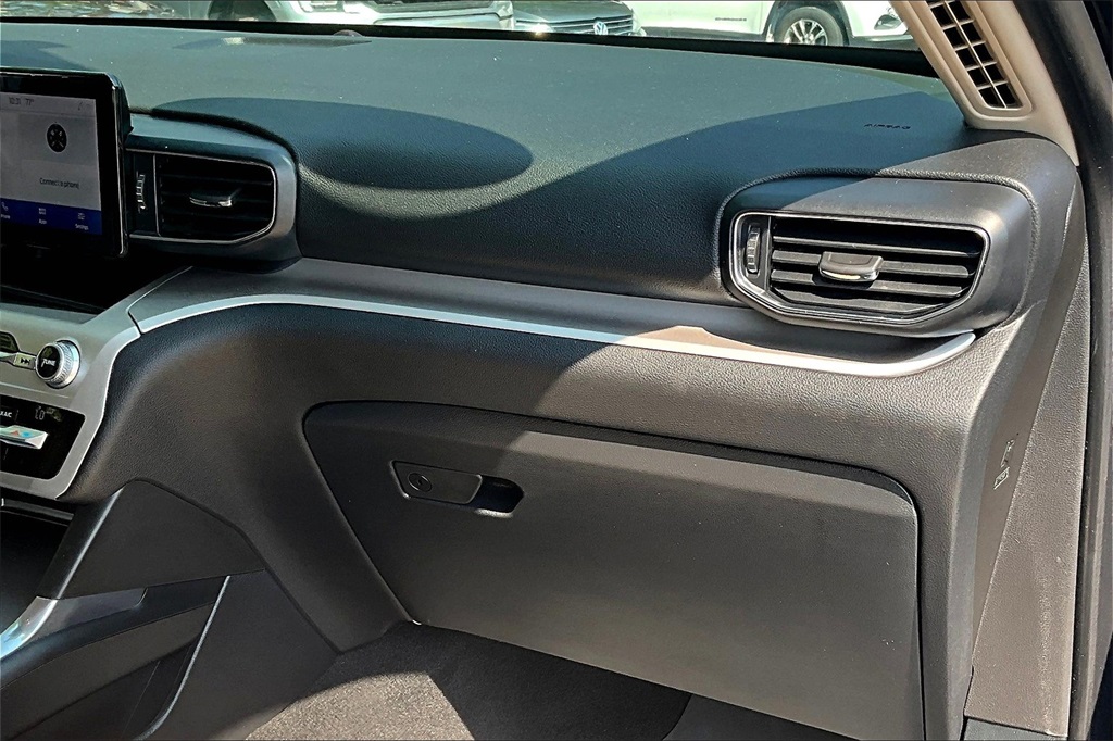 2020 Ford Explorer XLT - Photo 13