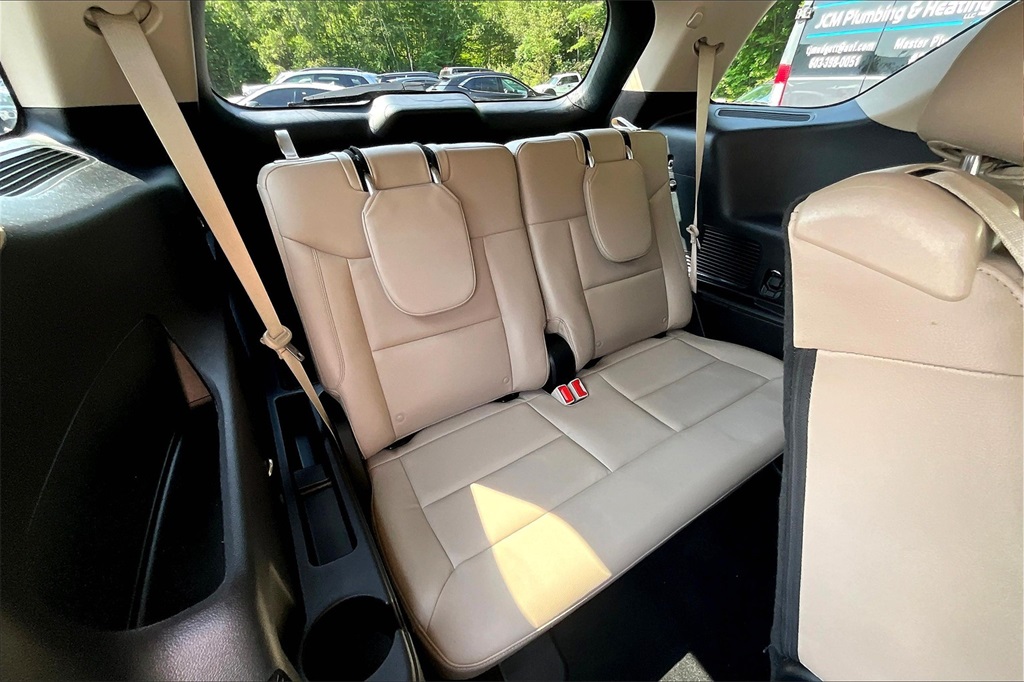 2020 Ford Explorer XLT - Photo 17