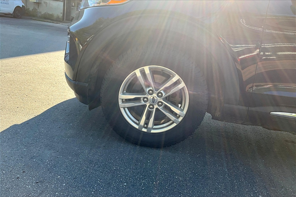 2020 Ford Explorer XLT - Photo 4