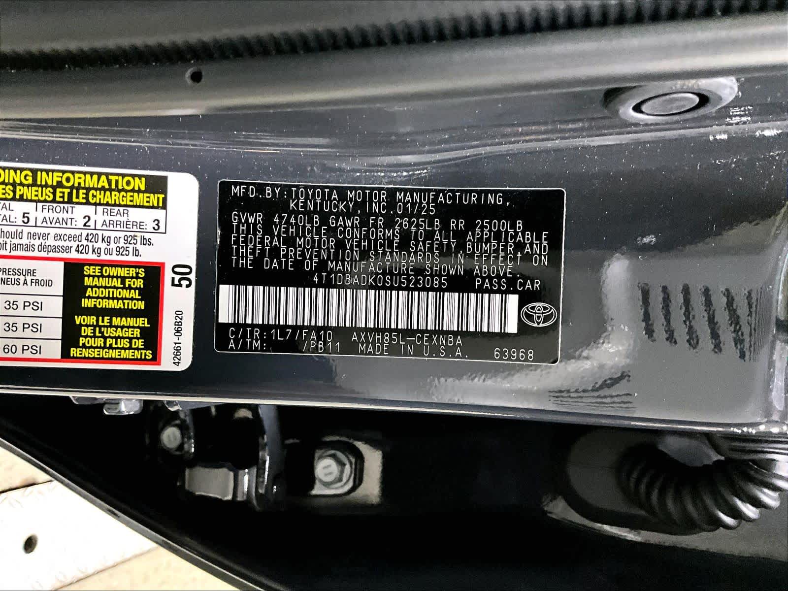 2025 Toyota Camry LE - Photo 6