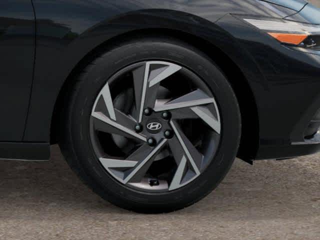 2025 Hyundai Elantra SEL Sport - Photo 8