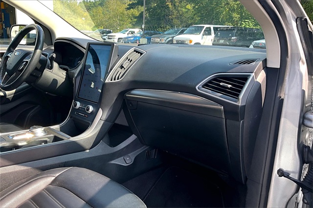 2022 Ford Edge SEL - Photo 17