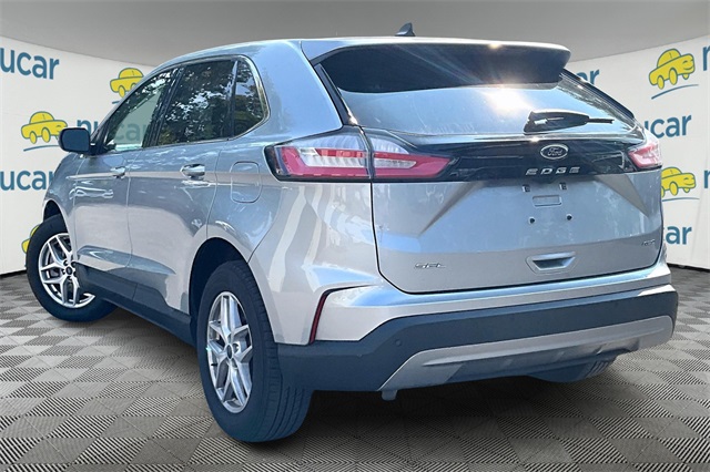 2022 Ford Edge SEL - Photo 2