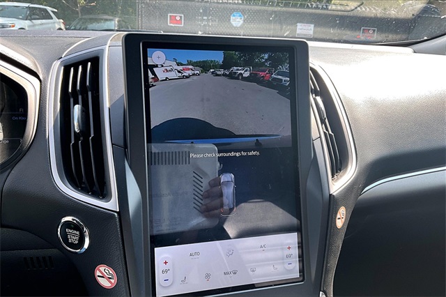 2022 Ford Edge SEL - Photo 26