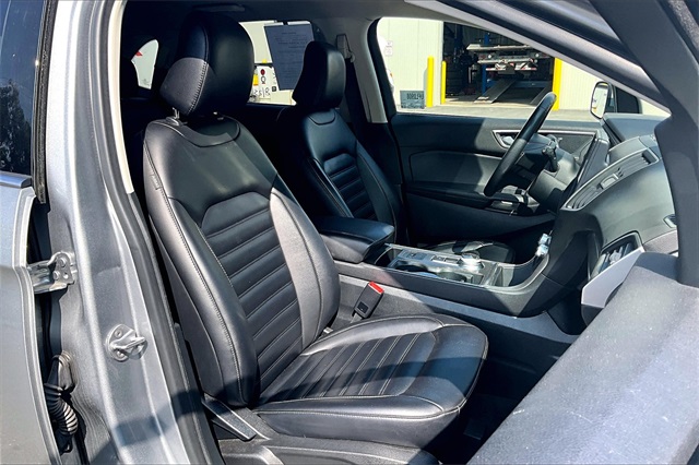 2022 Ford Edge SEL - Photo 7