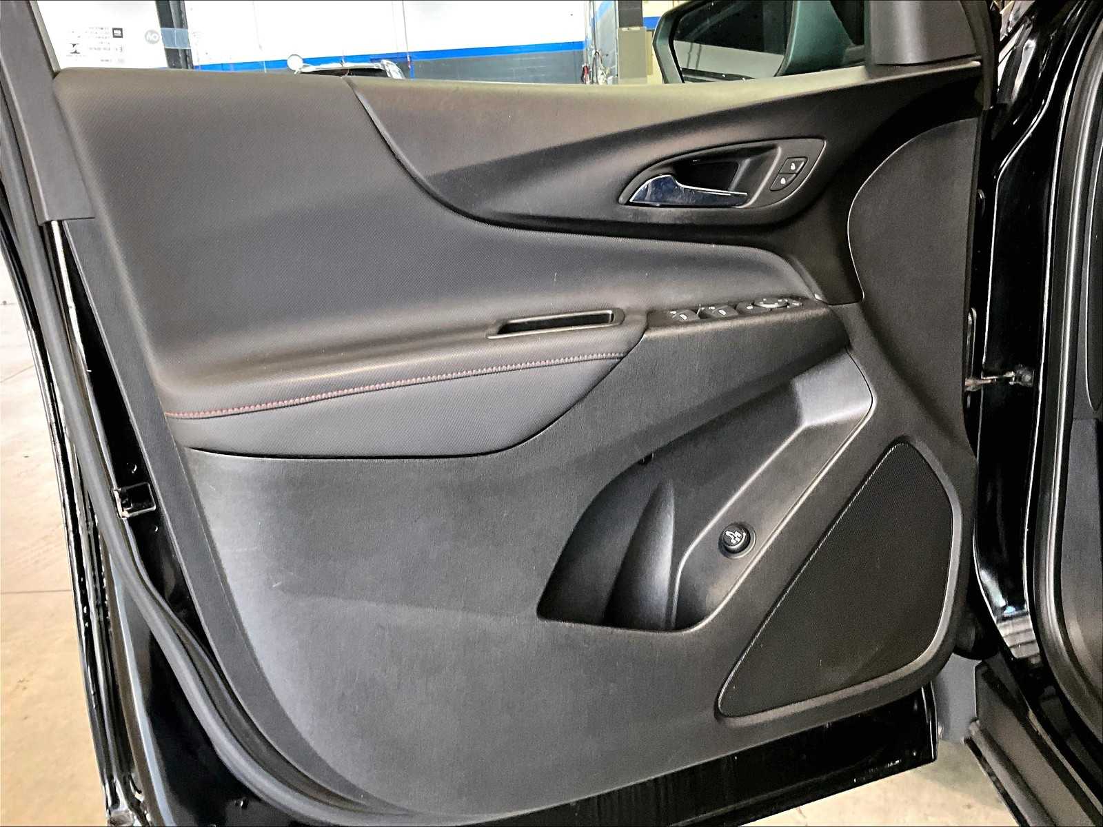 2023 Chevrolet Equinox RS - Photo 9
