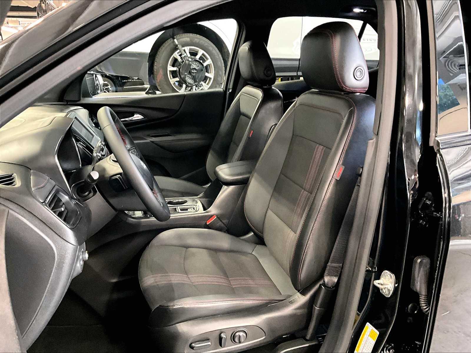 2023 Chevrolet Equinox RS - Photo 10