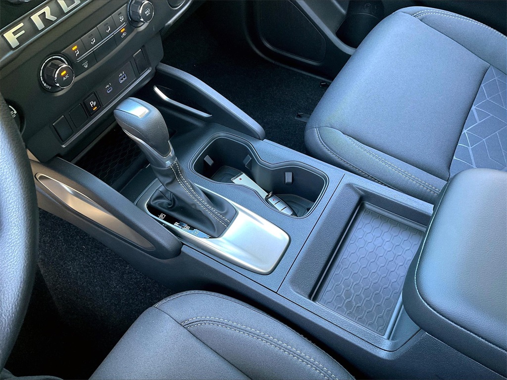 2025 Nissan Frontier SV - Photo 20