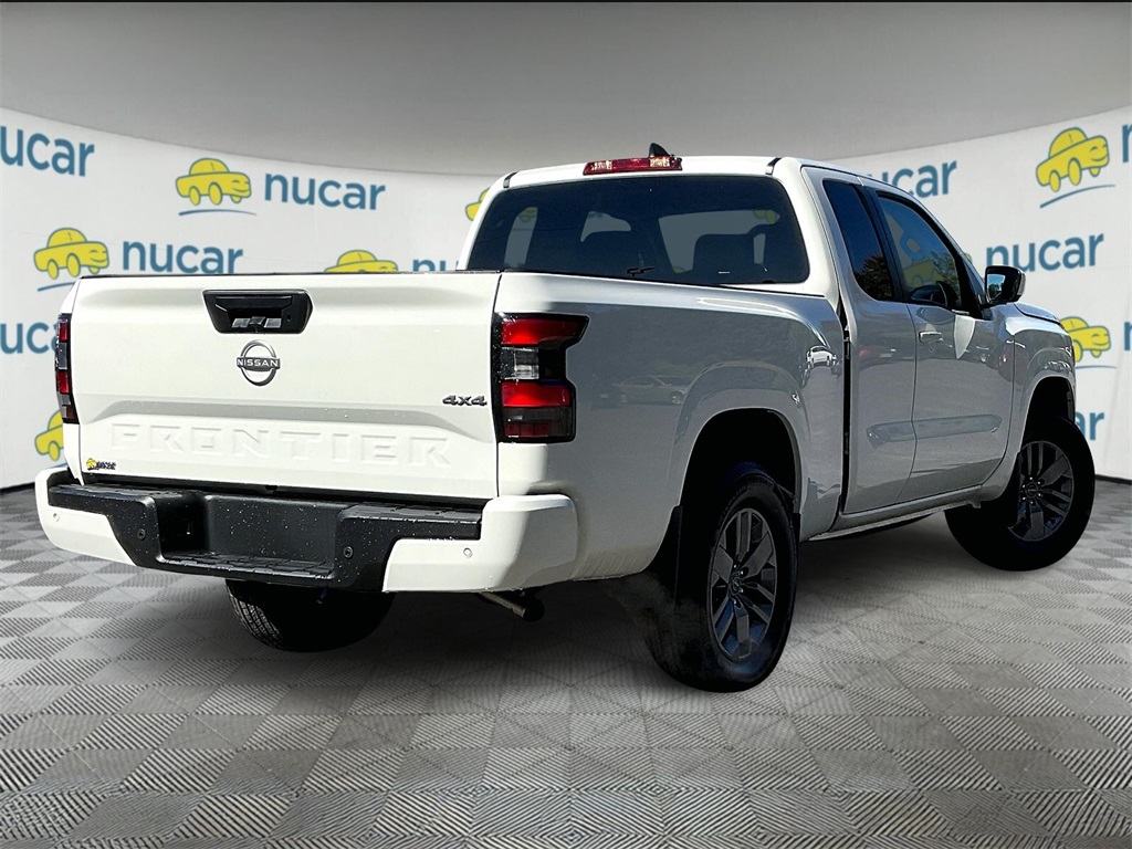 2025 Nissan Frontier SV - Photo 6