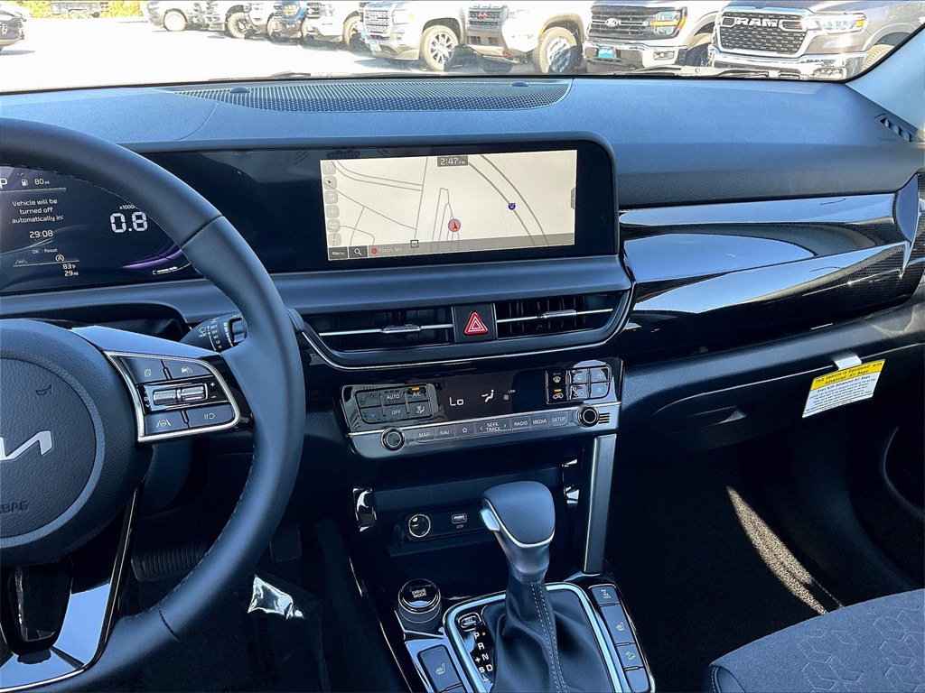 2026 Kia Seltos S - Photo 13