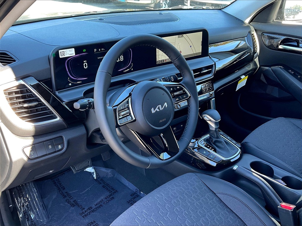 2026 Kia Seltos S - Photo 9