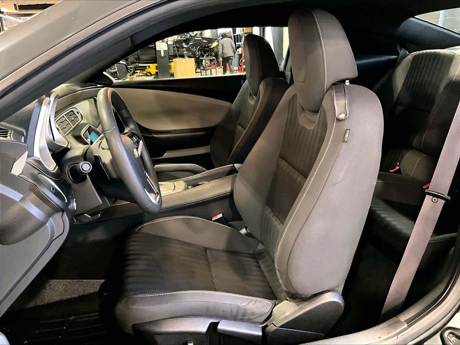 2015 Chevrolet Camaro LS - Photo 10