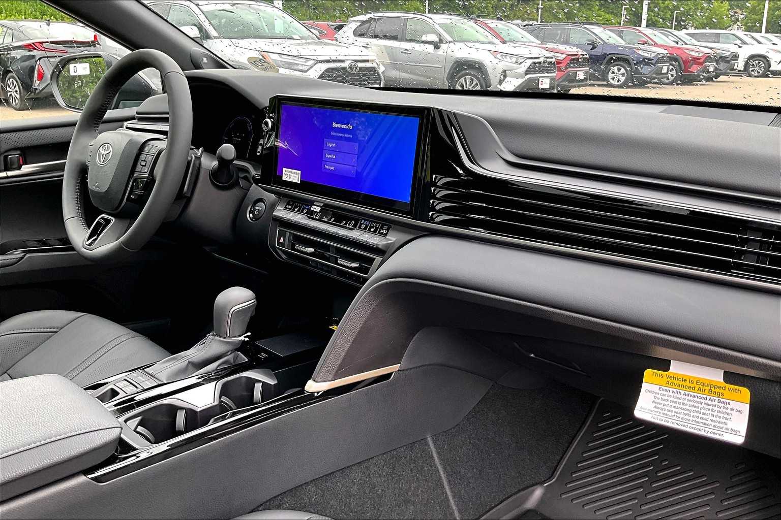 2025 Toyota Camry XSE - Photo 10