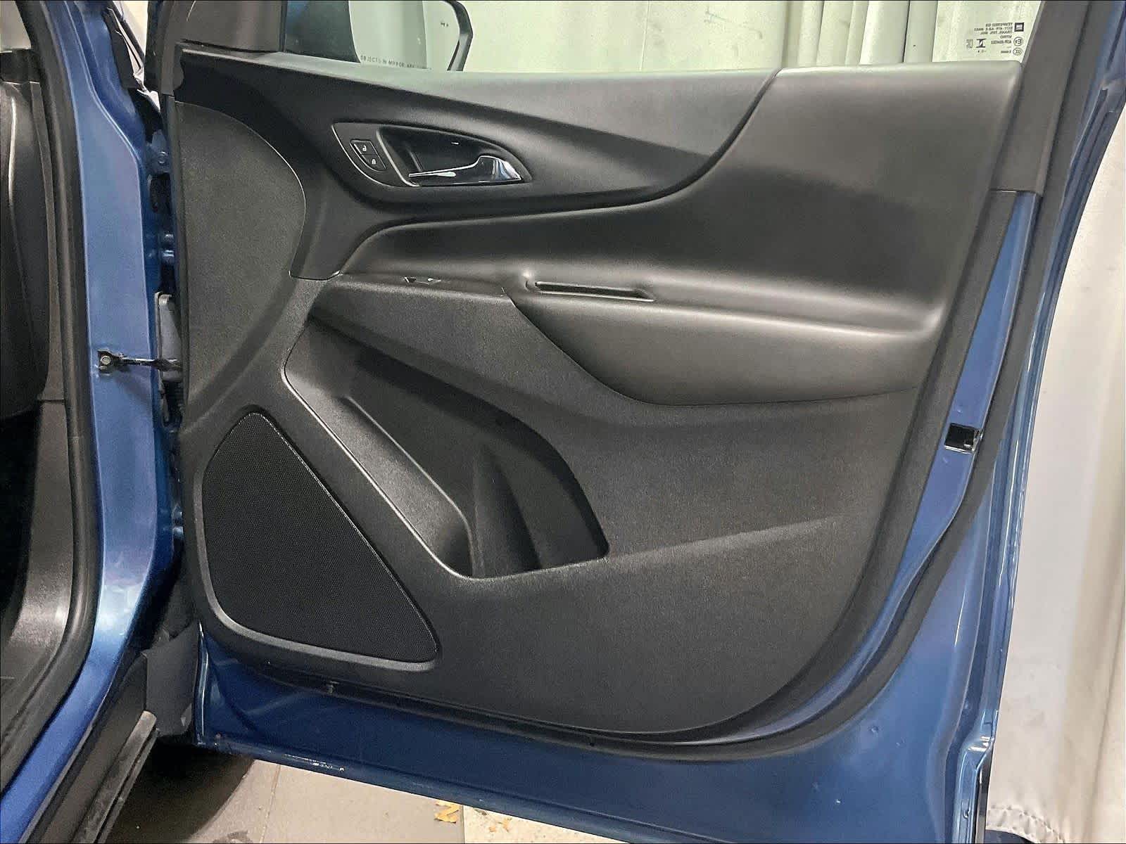 2024 Chevrolet Equinox LT - Photo 12