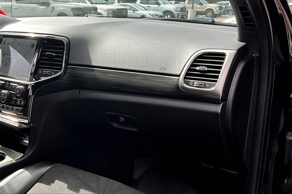 2019 Jeep Grand Cherokee Altitude - Photo 13