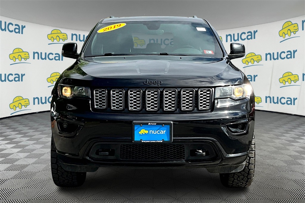 2019 Jeep Grand Cherokee Altitude - Photo 2