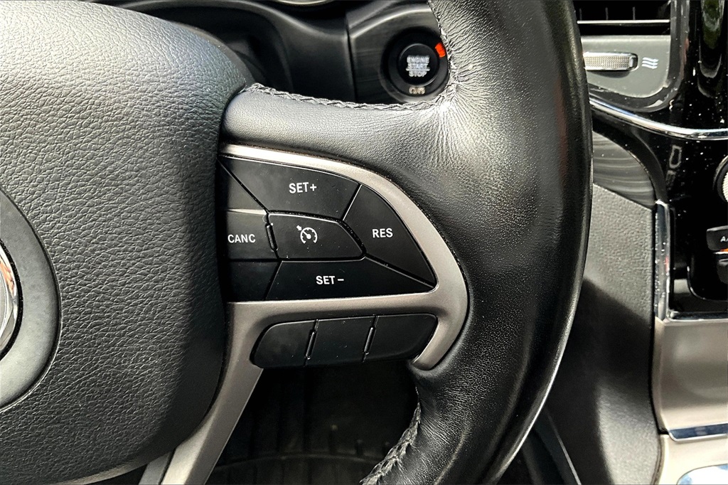 2019 Jeep Grand Cherokee Altitude - Photo 24