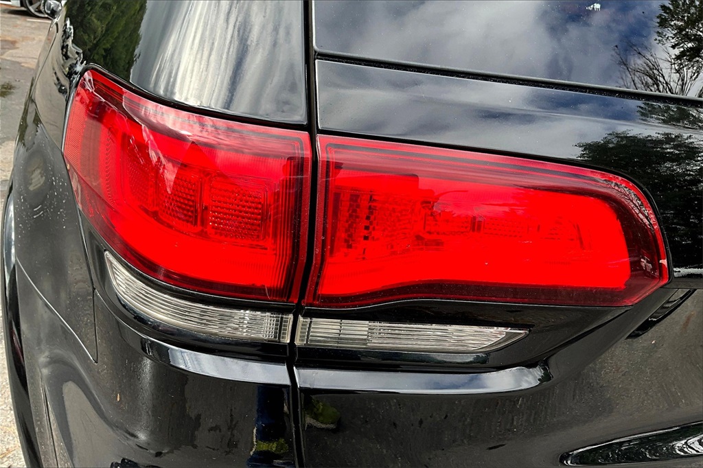 2019 Jeep Grand Cherokee Altitude - Photo 33